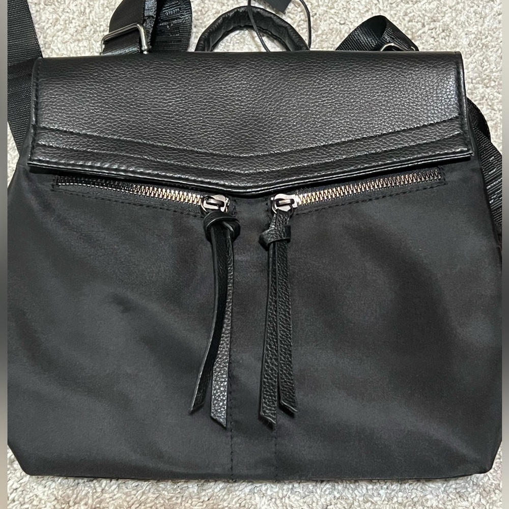 Botkier Trigger Backpack - Picture 5 of 6
